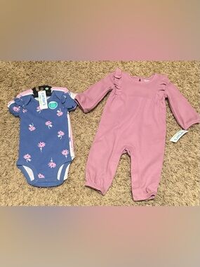 Carter's Jumpsuit And 3-Pack Onesie Bundle 4 Pieces Total Size: 6-9 Months